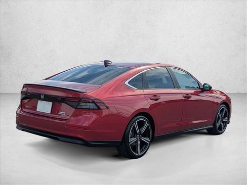 Used 2023 Honda Accord Sport image 5