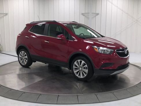 Used 2019 Buick Encore Preferred FWD image 2