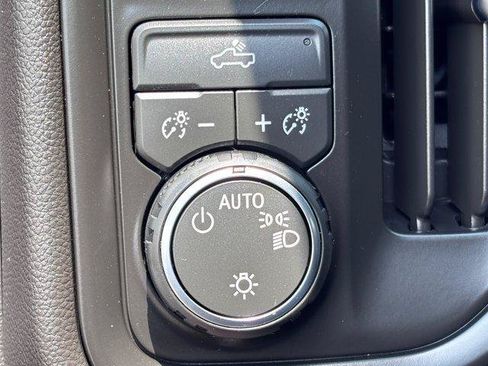 Used 2026 Chevrolet Silverado 2500 W/T w/ LPO, Dark Essentials Package AWD/4WD image 20