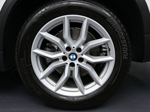 Used 2021 BMW X5 xDrive40i w/ Convenience Package image 11