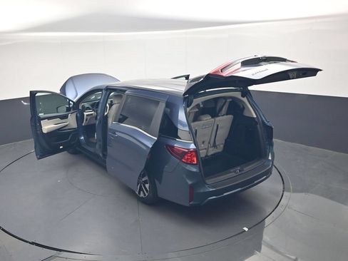 Used 2025 Honda Odyssey EX-L image 51