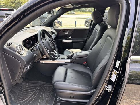 Used 2023 Mercedes-Benz GLB 250 4MATIC image 12