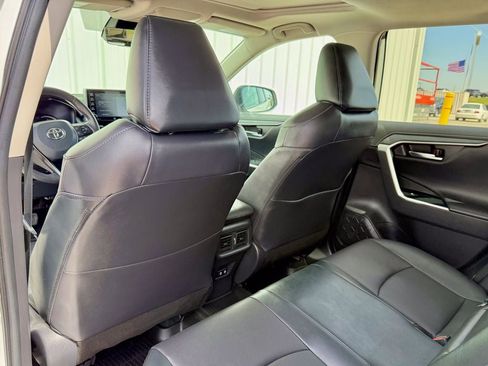 Used 2021 Toyota RAV4 Limited w/ Limited Grade Weather Package AWD/4WD image 13