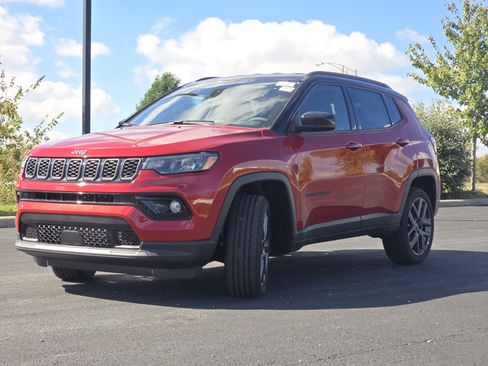 New 2026 Jeep Compass Limited AWD/4WD image 12