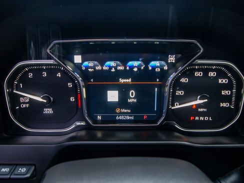 Used 2021 GMC Sierra 1500 AT4 w/ AT4 Premium Package image 19