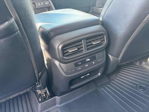 Used 2023 Honda Pilot EX-L image 20