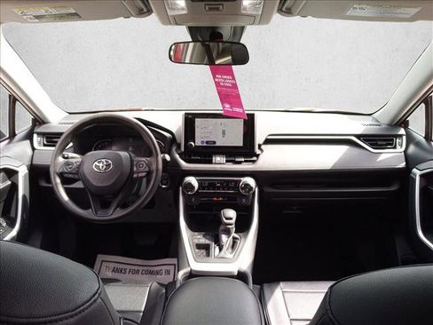 Used 2023 Toyota RAV4 XLE FWD image 18
