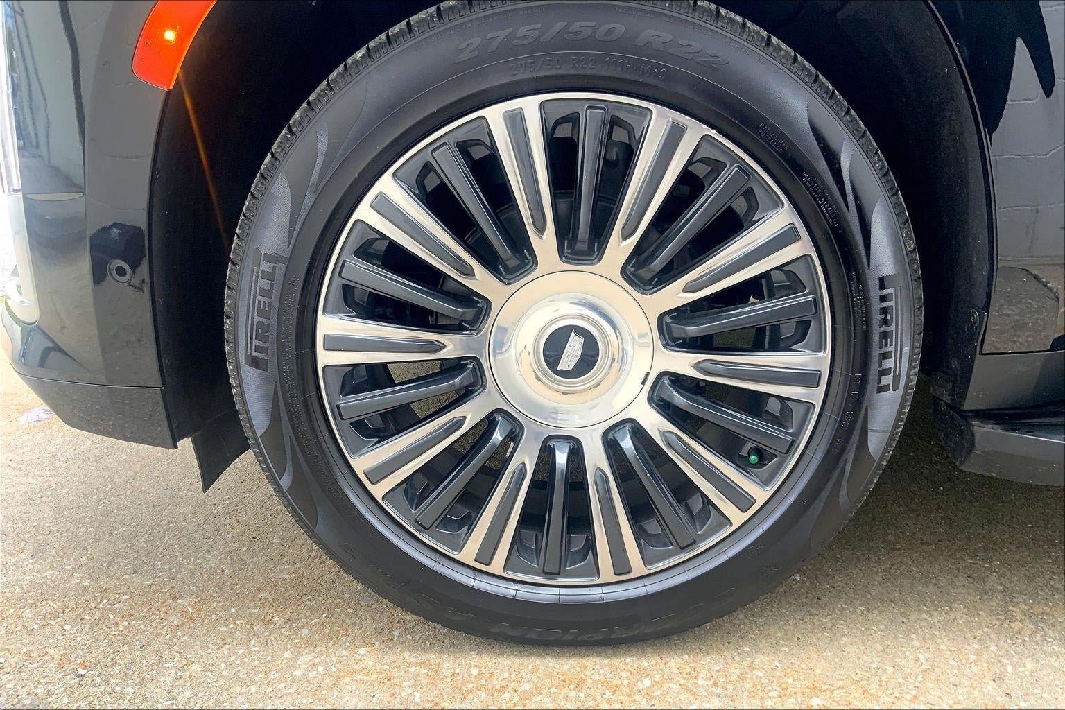 Used 2021 Cadillac Escalade Premium Luxury w/ Driver Assist Tech Package AWD/4WD image 9