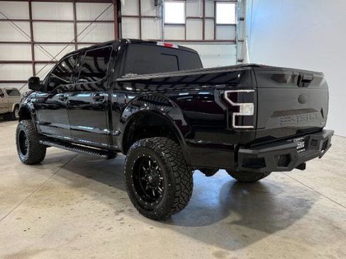 Used 2018 Ford F150 XLT w/ Equipment Group 302A Luxury AWD/4WD image 11