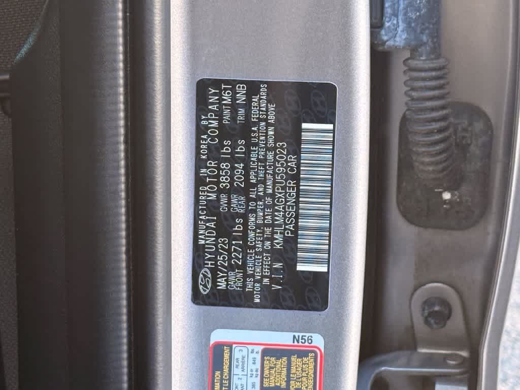 Used 2023 Hyundai Elantra SEL w/ Cargo Package FWD image 20