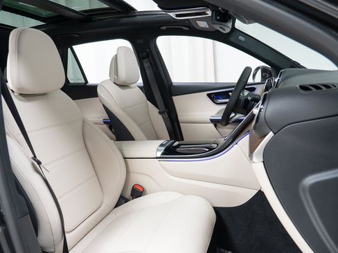 New 2027 Mercedes-Benz GLC 300 4MATIC image 22
