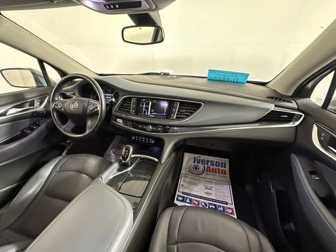 Used 2019 Buick Enclave Premium w/ Experience Buick Package image 31