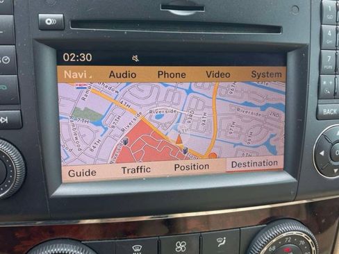 Used 2010 Mercedes-Benz ML 350 4MATIC image 9