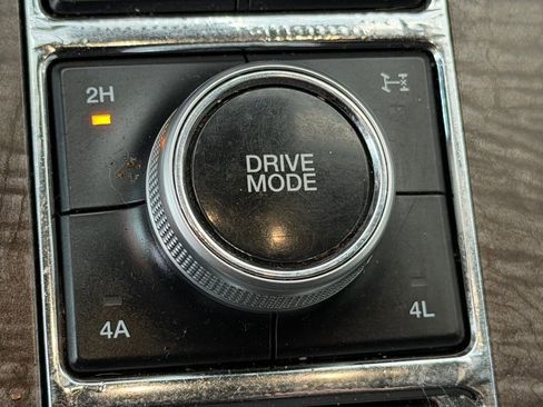 Used 2019 Ford Expedition Limited w/ Equipment Group 302A image 21