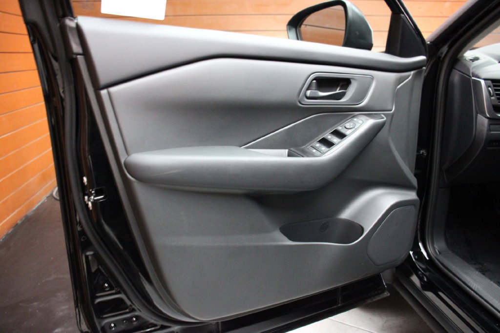 New 2026 Nissan Rogue S FWD image 6