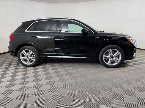 Used 2023 Audi Q3 2.0T Premium Plus w/ Premium Plus Package image 8