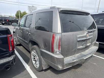 Used 2014 Cadillac Escalade Premium