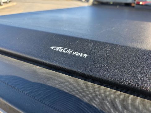 Used 2017 Chevrolet Colorado LT w/ LT Convenience Package image 16