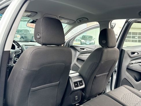 Used 2021 Chevrolet Equinox LT image 6