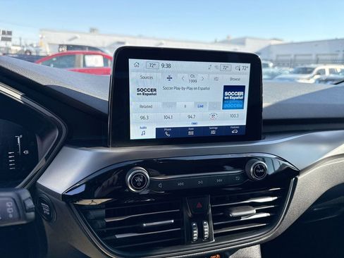 Used 2024 Ford Escape Active w/ Cold Weather Package image 15