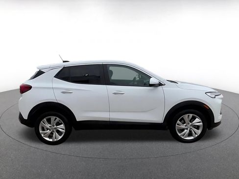 Used 2026 Buick Encore GX Preferred AWD/4WD image 13