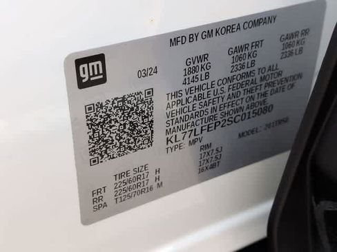 Used 2025 Chevrolet Trax LS w/ LS Convenience Package FWD image 35