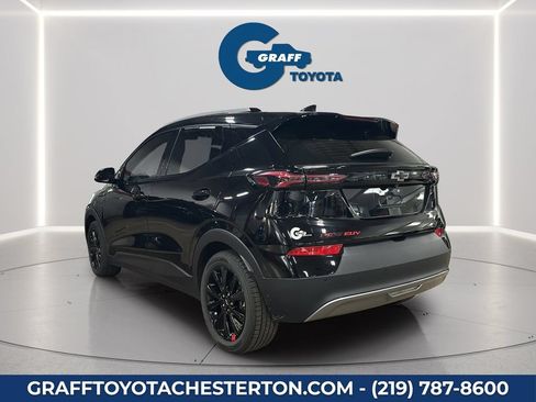 Used 2023 Chevrolet Bolt EUV LT w/ Comfort Package FWD image 10