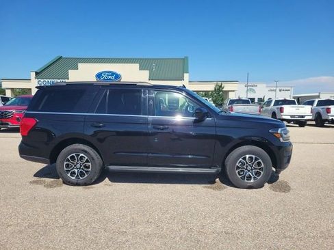 Used 2024 Ford Expedition XLT AWD/4WD image 22
