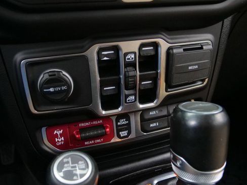 Used 2021 Jeep Gladiator Rubicon image 21