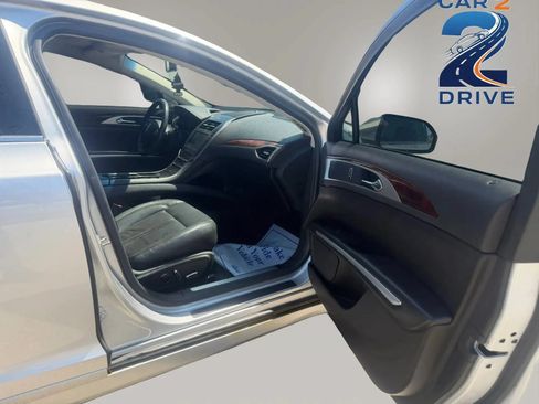Used 2013 Lincoln MKZ AWD image 11