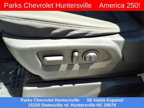 Used 2020 Chevrolet Silverado 1500 LT Trail Boss AWD/4WD image 19