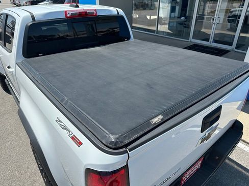 Used 2018 Chevrolet Colorado ZR2 AWD/4WD image 7