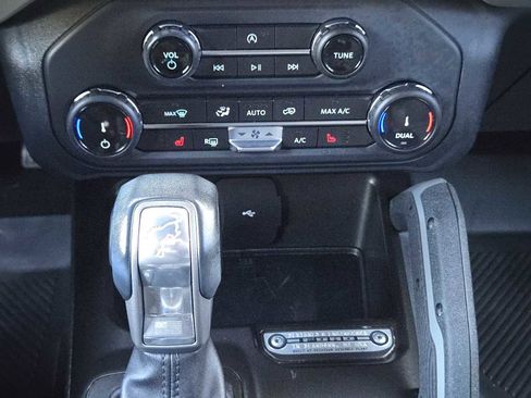 Used 2022 Ford Bronco Big Bend image 20