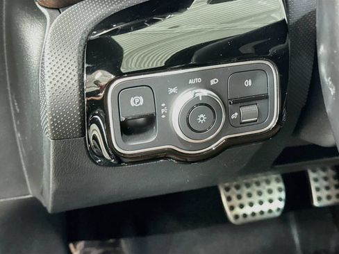 Certified 2023 Mercedes-Benz CLA 250 4MATIC image 10