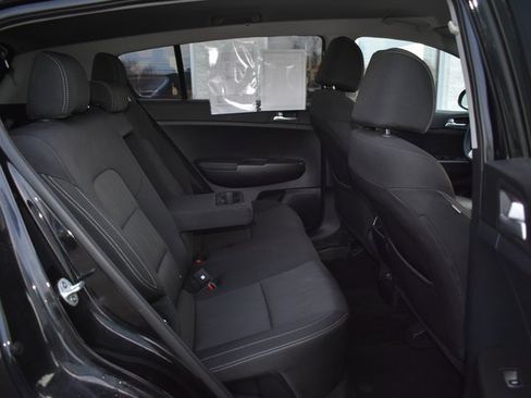 Used 2020 Kia Sportage LX image 35