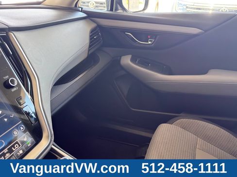Used 2024 Subaru Outback Premium AWD/4WD image 19