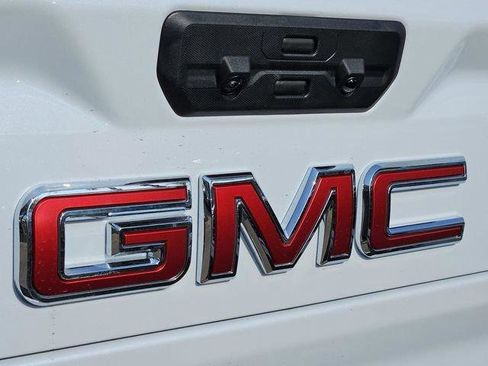 New 2026 GMC Sierra 2500 Denali w/ Denali Reserve Package AWD/4WD image 38