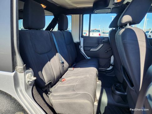 Used 2015 Jeep Wrangler Unlimited Sport image 42