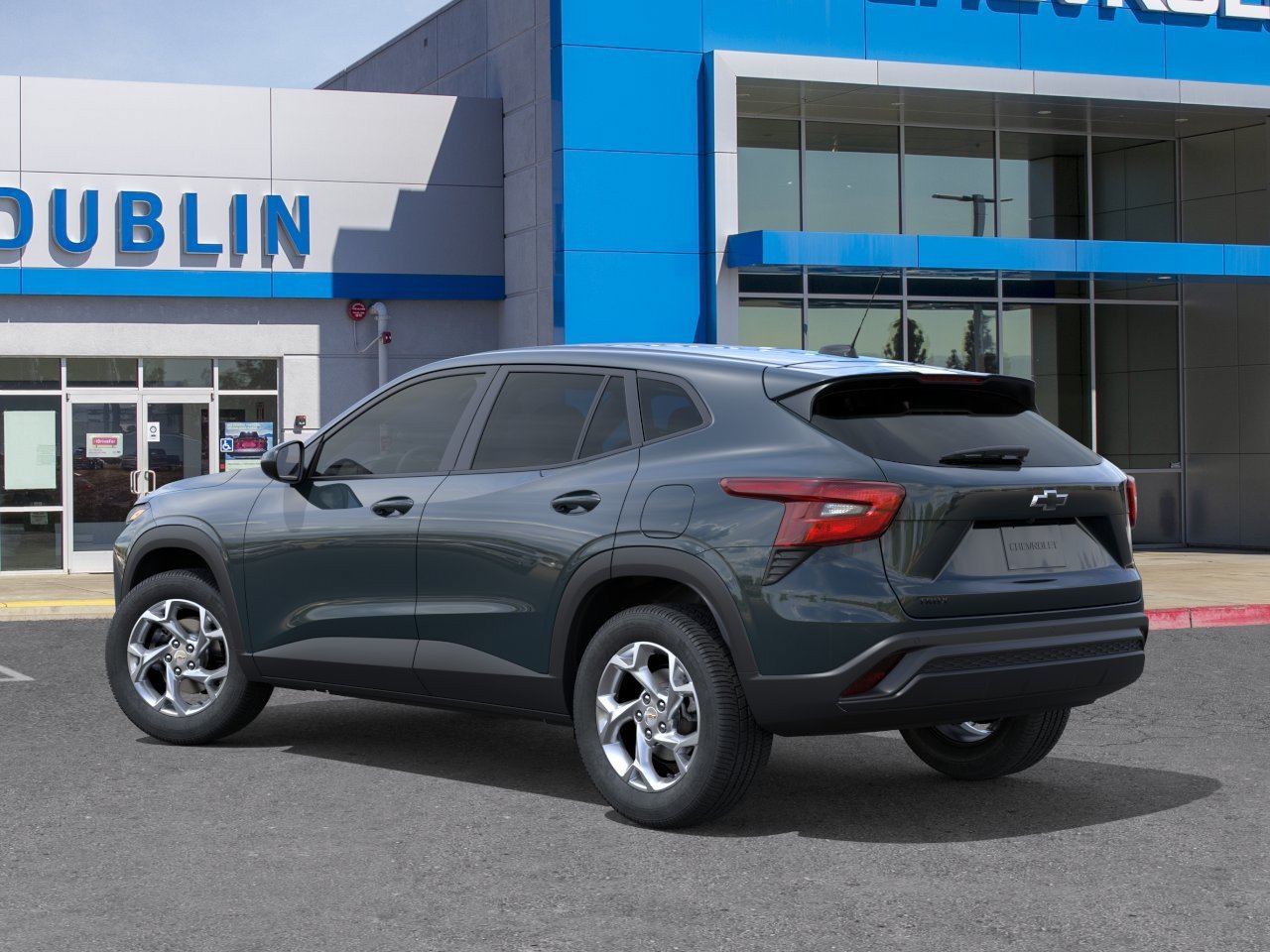 New 2026 Chevrolet Trax LS w/ LS Convenience Package FWD image 4