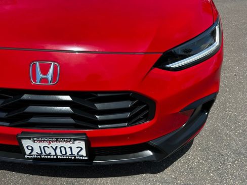 Certified 2024 Honda HR-V Sport image 5