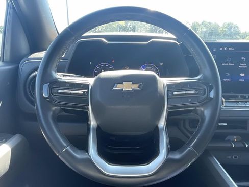 Used 2025 Chevrolet Colorado W/T w/ WT Convenience Package II RWD image 24