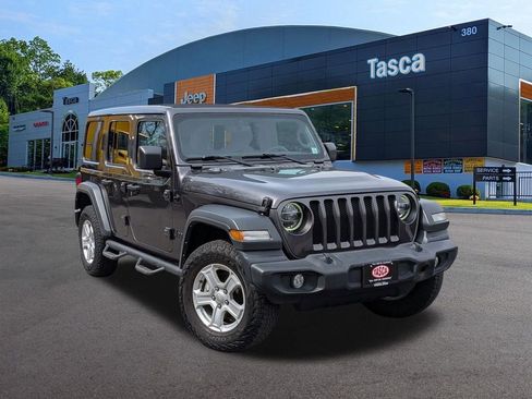 Certified 2022 Jeep Wrangler Unlimited Sport w/ Sun And Sound Package AWD/4WD image 1
