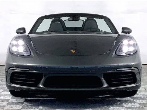 Used 2025 Porsche 718 Boxster image 5