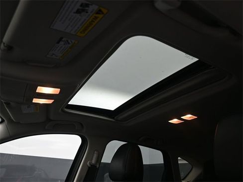 Used 2023 MAZDA CX-5 Carbon Edition image 23