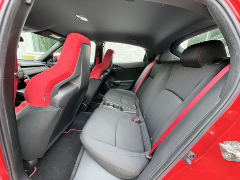 Used 2019 Honda Civic Type R image 21