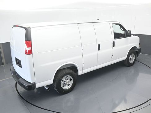 New 2025 Chevrolet Express 2500 w/ Driver Convenience Package image 40