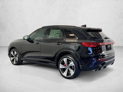 New 2026 Audi SQ5 Premium Plus AWD/4WD image 7