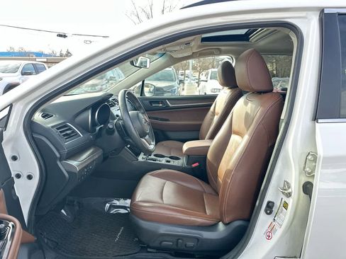 Used 2019 Subaru Outback 2.5i Touring image 21