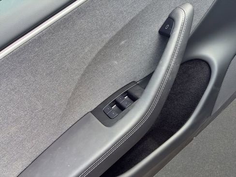 Used 2025 Tesla Model 3 Long Range RWD image 17