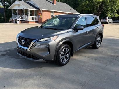 Used 2021 Nissan Rogue SV w/ Premium Package